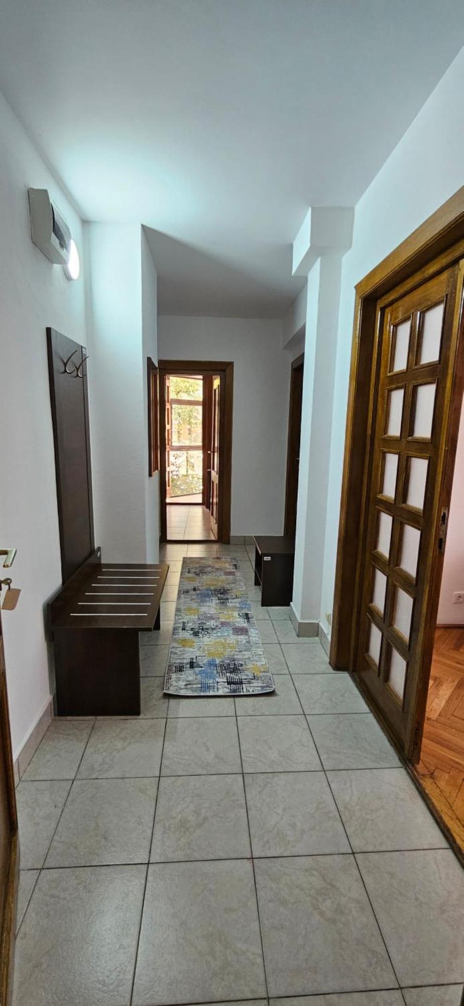 Apartment Zarnesti City Centre Vmp Free Parking المظهر الخارجي الصورة